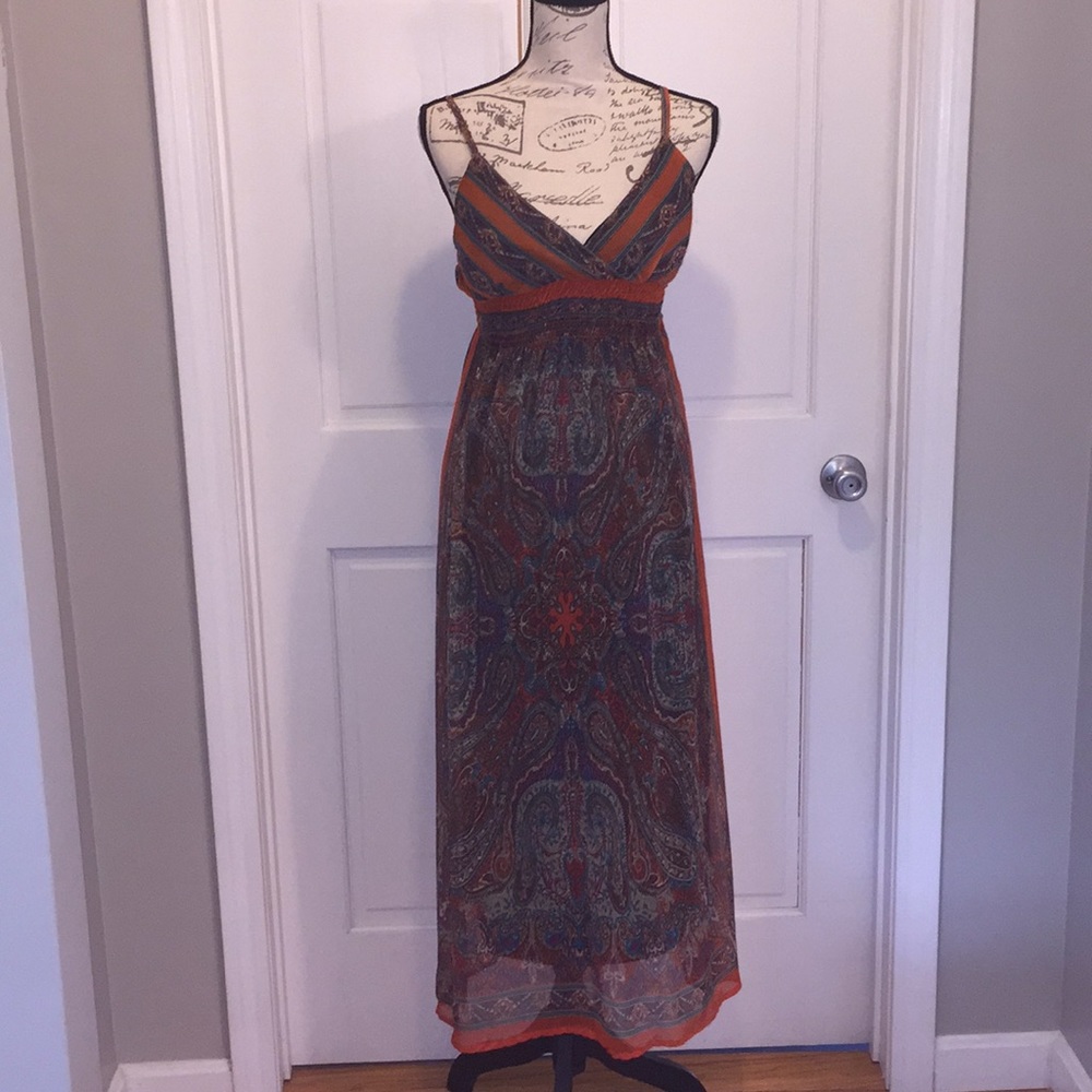 🛍2/$20. Maxi dress